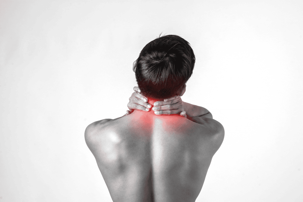 Artrosis cervical: 5 síntomas de alerta y guía para aliviar el dolor de cuello